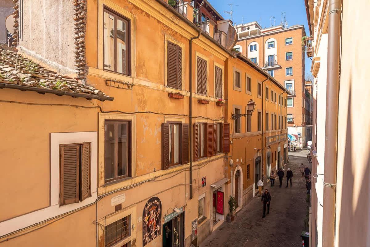 Luce Trastevere Retreat By Romeloft