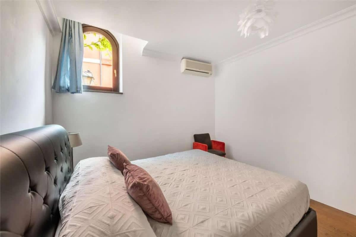 Luce Trastevere Retreat By Romeloft